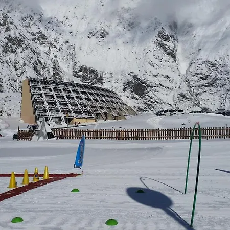 Village de vacances Vvf Piau-engaly -entièrement Rénové 3*